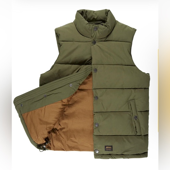 NWT, Deus Ex Machina Carson Vest - Picture 4 of 7